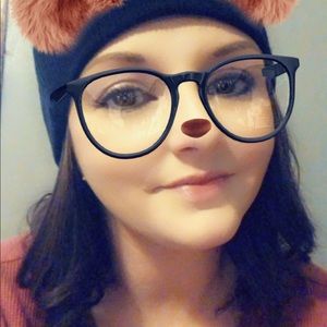 Meet your Posher, Kkeshia